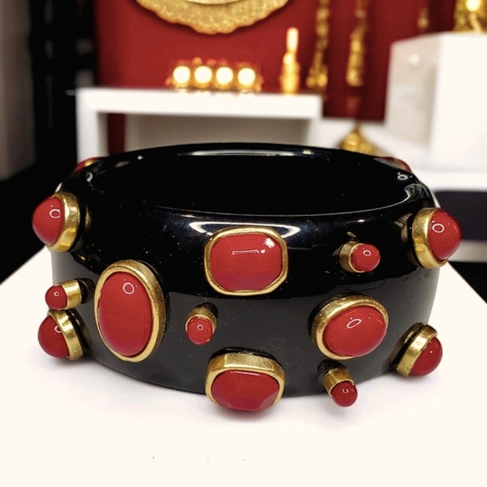 Vintage Onyx Lucite With Red Cabochons Wide Cuff Bracelet